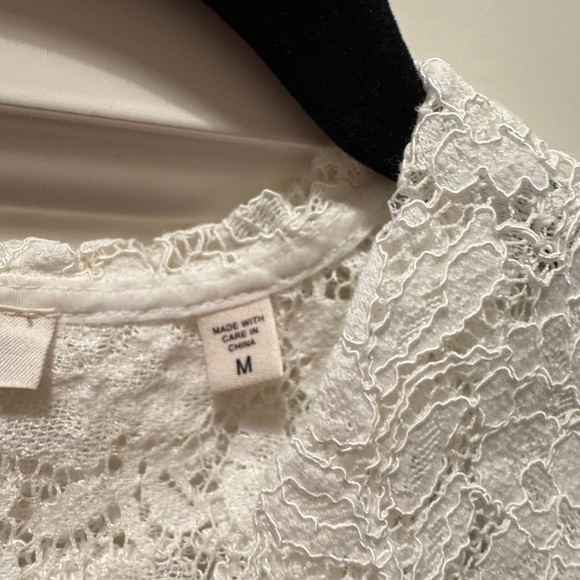 Doen White Lace Button-Front Blouse - Picture 6 of 7